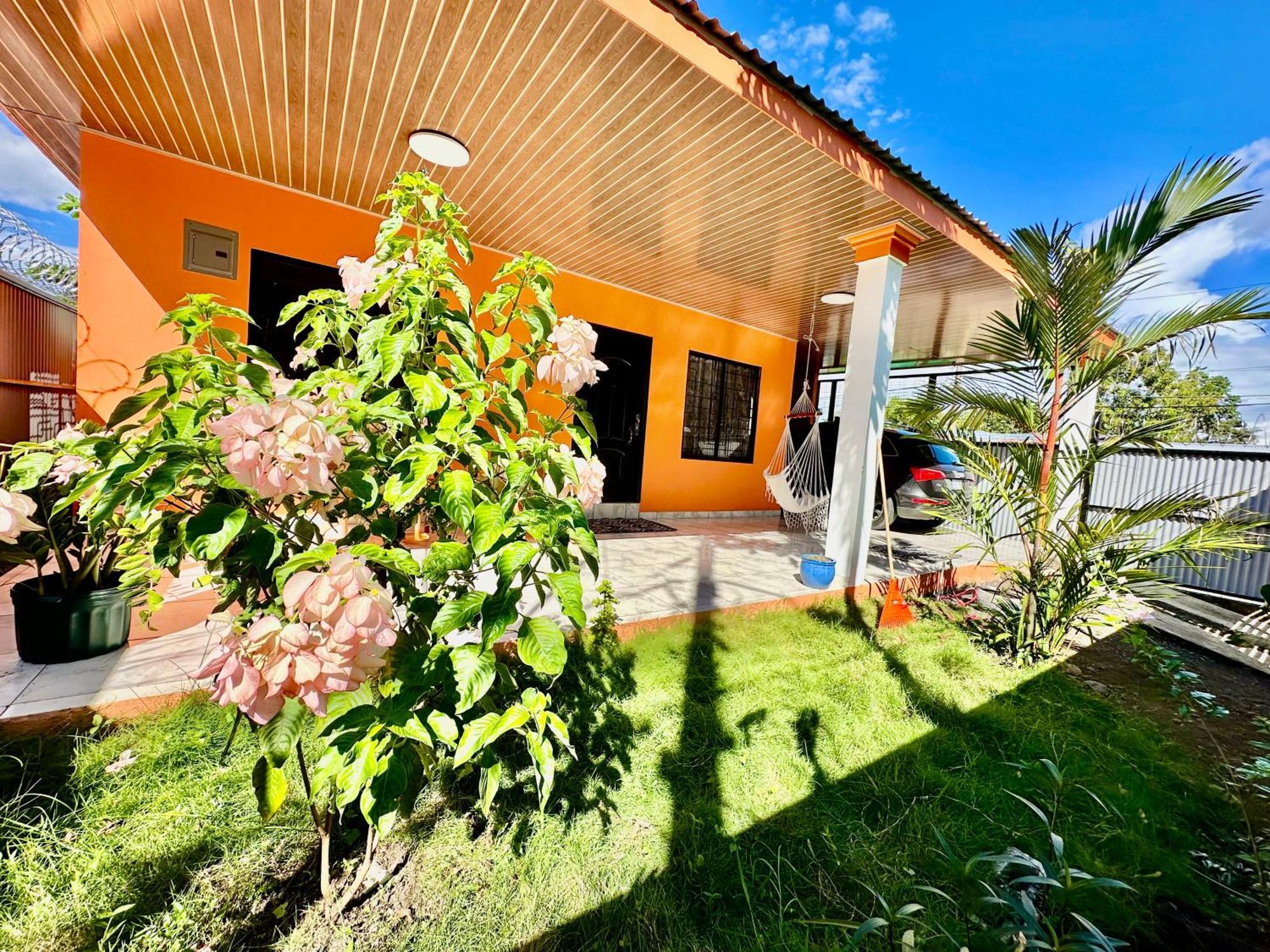 Casa Paraiso Tropical Паррита Экстерьер фото